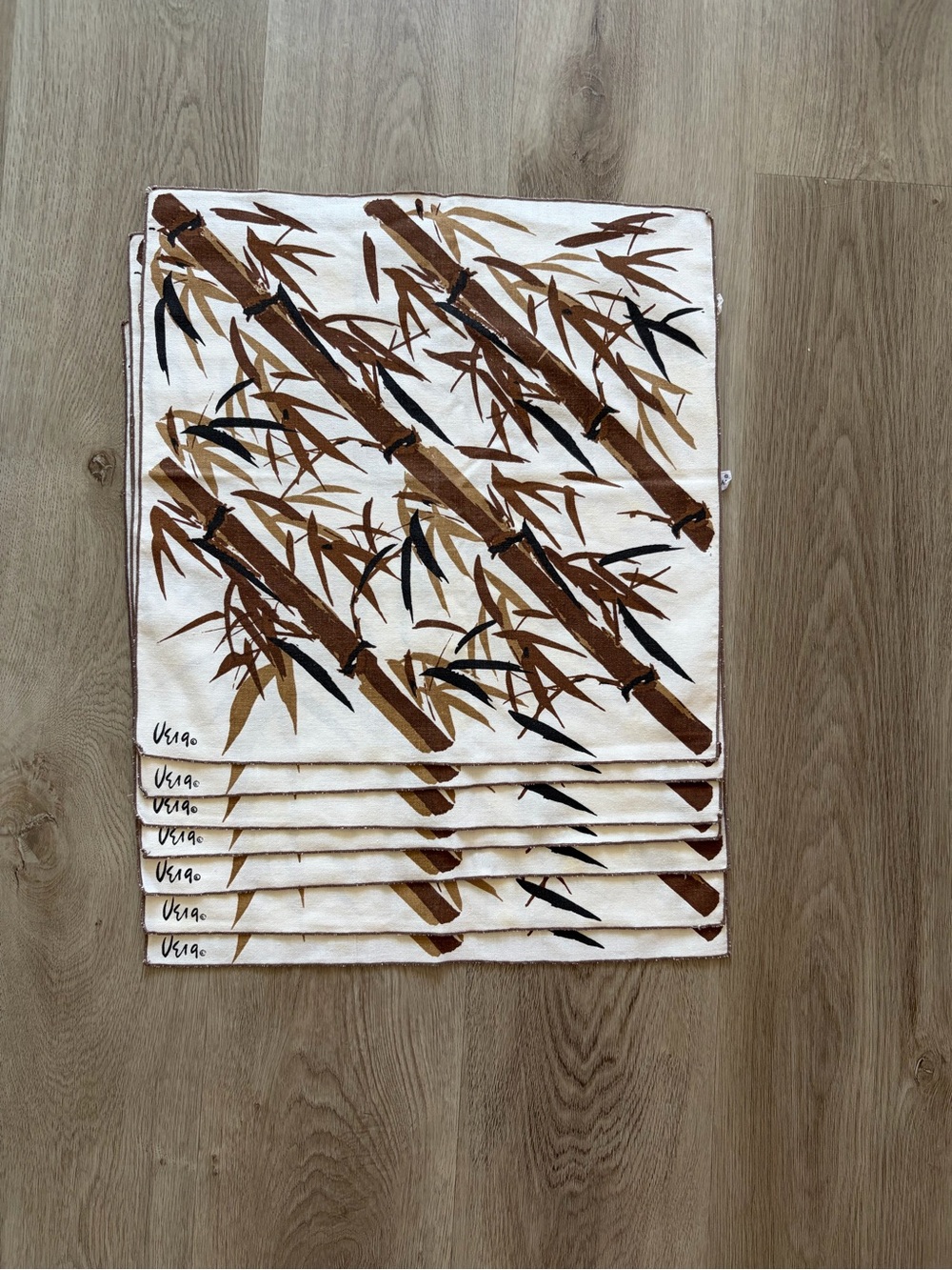VERA Neumann Brown Island Breeze Bamboo Print Set of 7 Dinner Napkins 16 inch